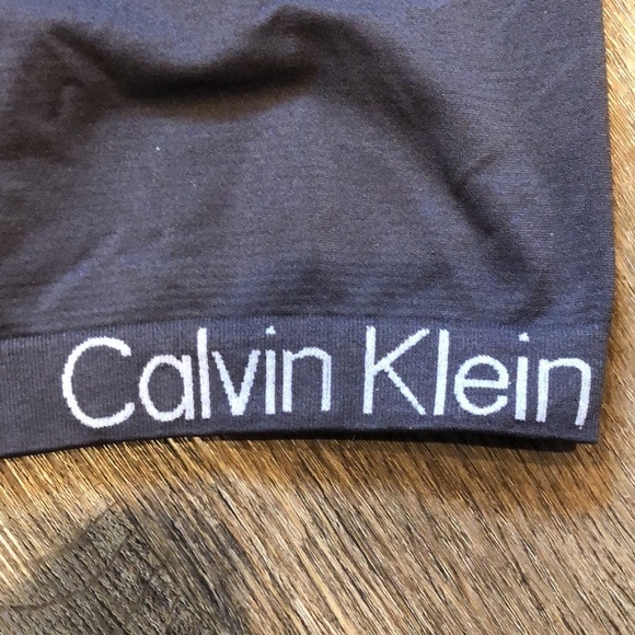Calvin Klein Performance Dry Fit Razor Back Tank - Picture 7 of 7